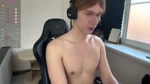 Mark online show from March 22, 3:04 pm