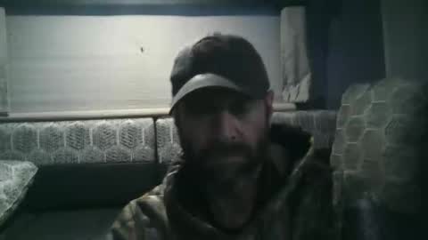 Snapshot of markjomes chatting on November 25, 1:33 pm Mark Jomes online show from November 25, 1:33 pm