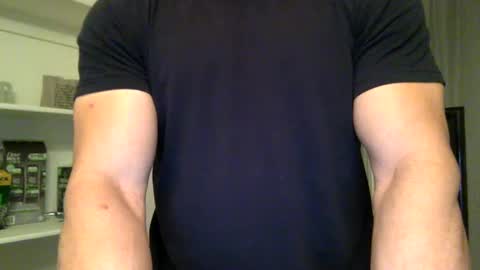 markk702 online show from December 6, 7:12 pm