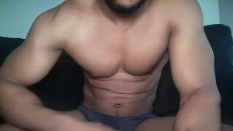 Snapshot of markkevblue chatting on November 17, 8:47 pm Markkev online show from November 17, 8:47 pm