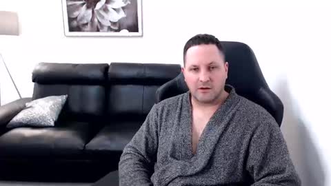 Snapshot of marko66999 chatting on November 15, 11:07 am Master online show from November 15, 11:07 am