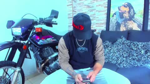 Sebastian online show from December 17, 11:06 am