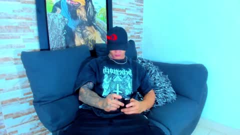 Sebastian online show from January 1, 6:37 am