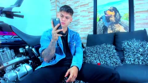 Sebastian online show from January 18, 2:25 am