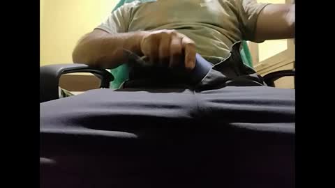 markoanto35 online show from February 23, 5:01 am