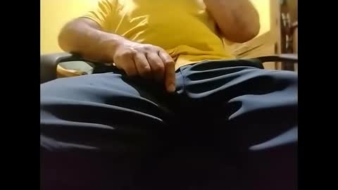 markoanto35 online show from October 20, 3:29 am