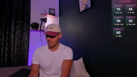 Mark Santos online show from April 17, 7:17 pm