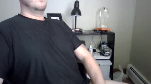 markus27252 online show from March 4, 6:50 pm