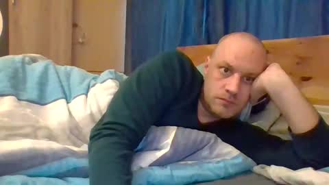 markus_7 online show from December 3, 7:27 am