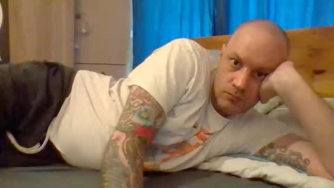 markus_7 online show from April 14, 7:47 am