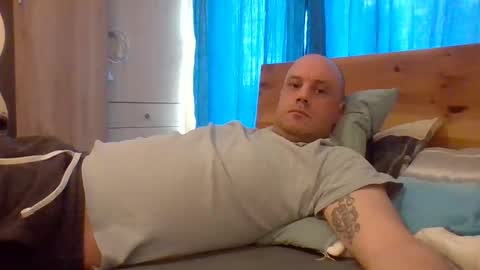 markus_7 online show from May 27, 12:24 pm