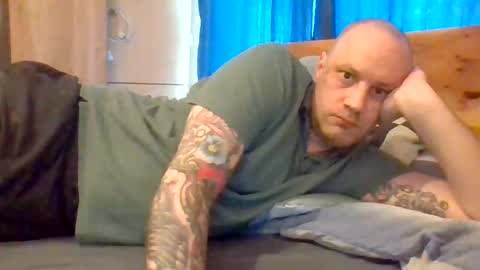markus_7 online show from May 31, 12:12 pm