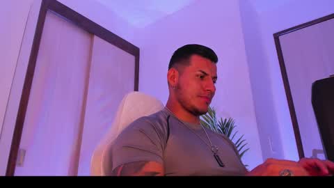 Snapshot of markus_blass chatting on March 8, 2:55 am markus... Y online show from March 8, 2:55 am