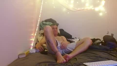 Snapshot of markymark101825061 chatting on January 6, 6:58 am markymark101825061 online show from January 6, 6:58 am