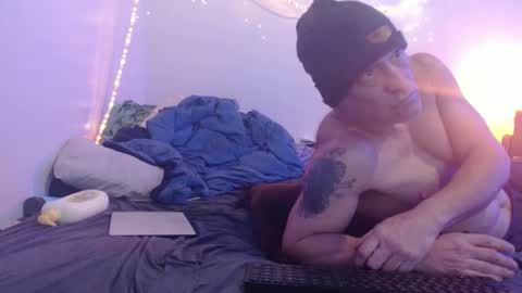 Snapshot of markymark101825061 chatting on January 21, 10:41 pm markymark101825061 online show from January 21, 10:41 pm