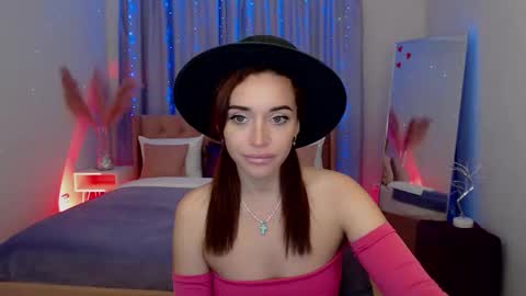 MarlaDewis online show from September 25, 7:28 pm