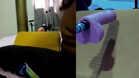 marlyn_black online show from December 20, 6:59 pm