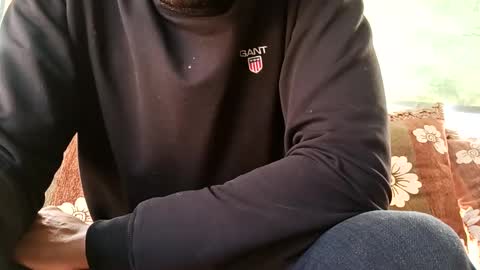 Snapshot of marocreda33 chatting on February 6, 12:16 pm marocreda33 online show from February 6, 12:16 pm