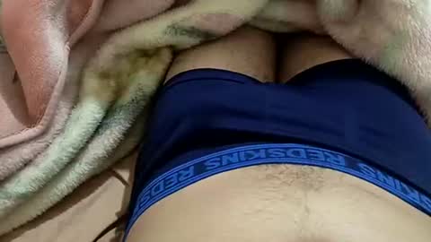 Snapshot of marocreda33 chatting on February 11, 8:52 pm marocreda33 online show from February 11, 8:52 pm