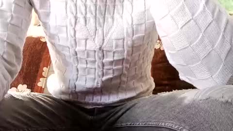 Snapshot of marocreda33 chatting on February 23, 11:11 am marocreda33 online show from February 23, 11:11 am