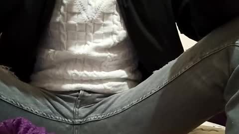 Snapshot of marocreda33 chatting on March 12, 8:41 pm marocreda33 online show from March 12, 8:41 pm