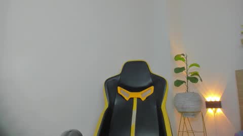 Maly online show from December 5, 12:03 pm