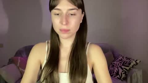 Mary online show from October 19, 3:23 pm