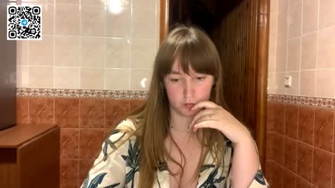 Miriam online show from October 27, 8:35 pm