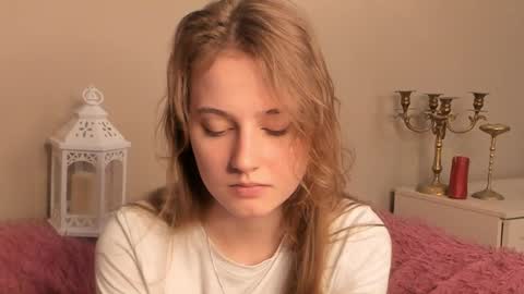 Andriella online show from May 10, 9:47 am
