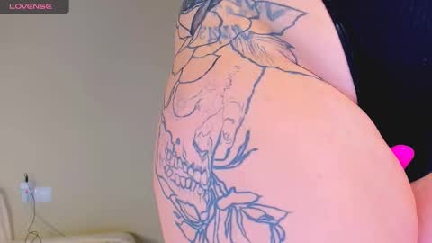 Mari online show from October 5, 4:22 am