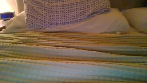 Snapshot of marriedcouple9 chatting on December 17, 4:01 am Jess and Nick online show from December 17, 4:01 am