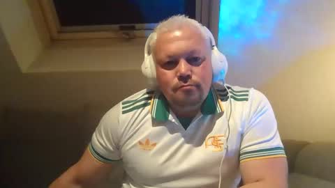 mars0481 online show from April 3, 7:01 pm