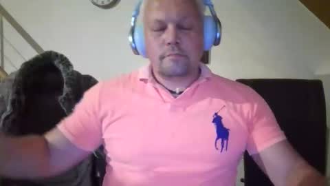 mars0481 online show from June 1, 8:54 pm