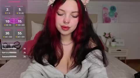 Snapshot of mars_elina chatting on February 27, 7:52 am Marselina online show from February 27, 7:52 am