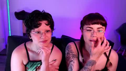 Marsdoll online show from October 18, 4:30 pm