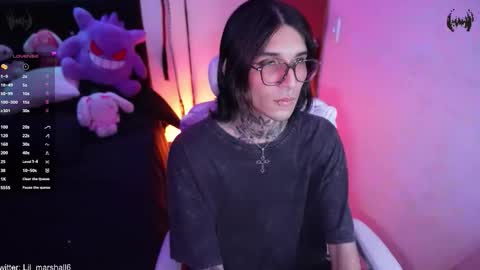 Snapshot of marshall_cazher chatting on February 18, 12:06 am marshall online show from February 18, 12:06 am