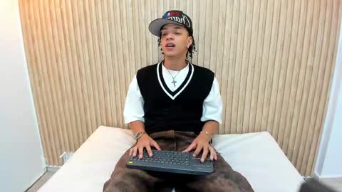 Snapshot of marshall_spencer chatting on September 26, 1:37 pm MARSHALL online show from September 26, 1:37 pm