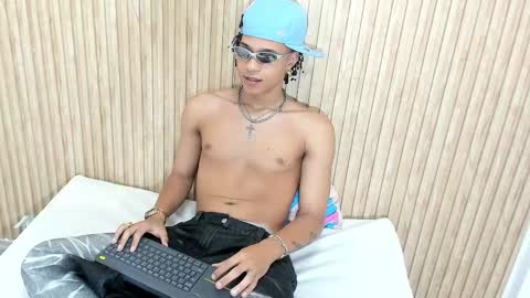 Snapshot of marshall_spencer chatting on October 1, 1:50 pm MARSHALL online show from October 1, 1:50 pm