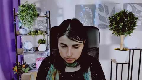 martaedams online show from April 16, 6:36 am