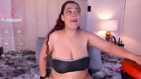 Marthina  online show from May 28, 12:35 pm
