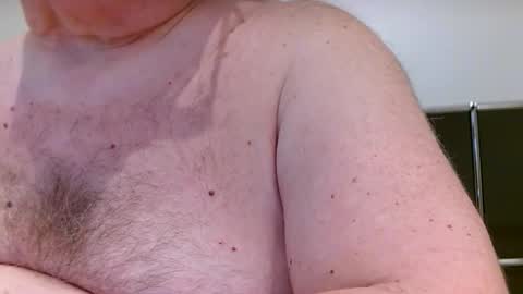 Snapshot of martin_1947 chatting on December 25, 11:20 pm martin_1947 online show from December 25, 11:20 pm