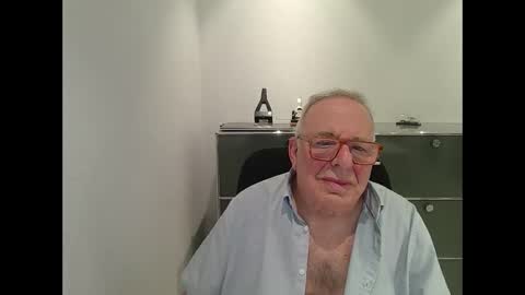 Snapshot of martin_1947 chatting on September 12, 8:53 pm martin_1947 online show from September 12, 8:53 pm