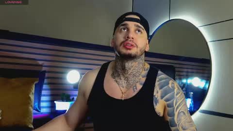 Snapshot of martin_colby05 chatting on April 15, 12:39 am ONLYFANS Sotoandres modelo independiente online show from April 15, 12:39 am