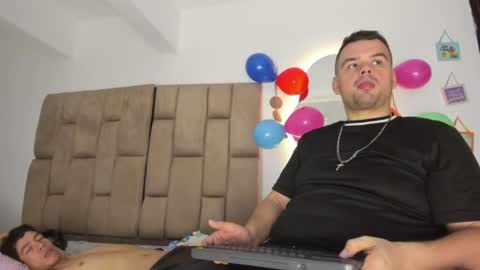 martin_ferrer online show from July 7, 7:23 am