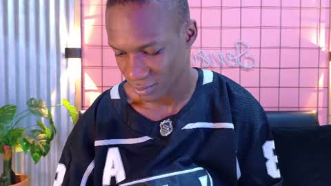 Snapshot of martin_killer chatting on July 13, 1:19 am Martin online show from July 13, 1:19 am