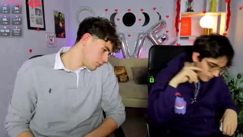 Snapshot of martin_neil chatting on February 11, 1:16 pm Martin online show from February 11, 1:16 pm