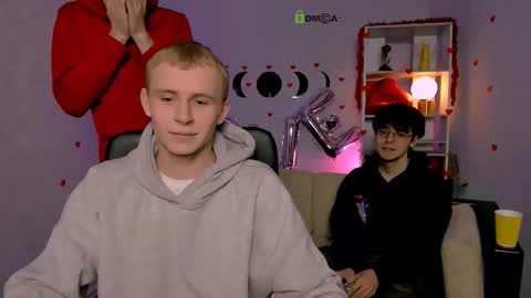 Snapshot of martin_neil chatting on February 15, 8:05 pm Martin online show from February 15, 8:05 pm