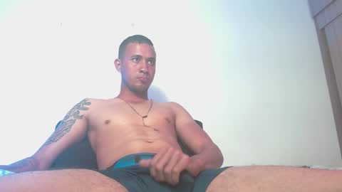 martin_smith20 online show from November 8, 11:03 pm