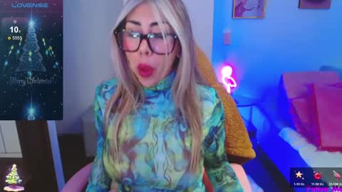 martina_dash online show from December 13, 1:59 am