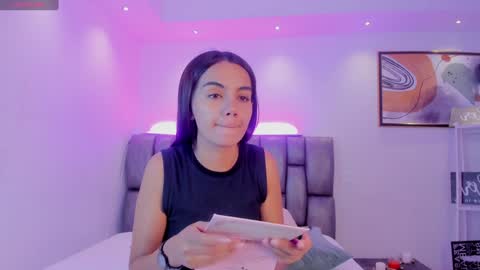 Snapshot of martina_mancinii chatting on January 23, 11:48 am Martina online show from January 23, 11:48 am